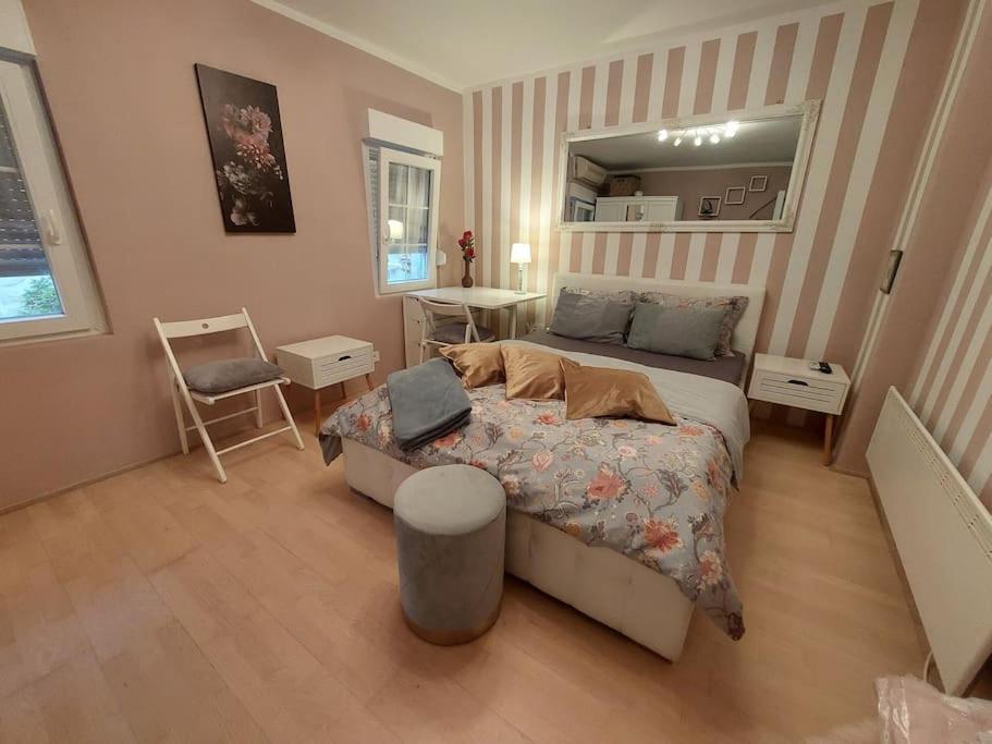 Apartment Bonjour, 5Th Floor, No Elevator Zágráb Kültér fotó